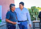 Entrega de materiales y forraje a productores Jachalleros