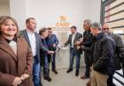 Orrego anunció en Iglesia la construcción del primer parque solar híbrido comunitario de San Juan