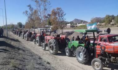 Tractorazo Segunda Parte: Jáchal vuelve a mover la tierra con sus tractores el próximo lunes 8 de Noviembre. Marcha y olla popular