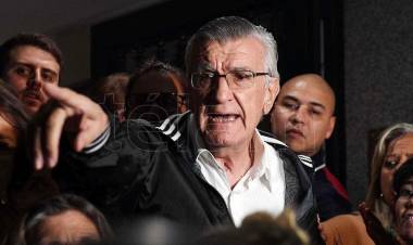 José Luis Gioja: “Para qué carajo gobiernan si están dele hacer comisiones!!!”