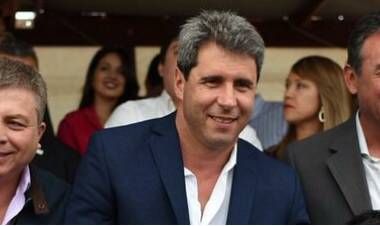Entre Patriotas y Traidores