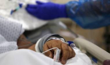 Muerte digna: la Justicia ordenó desconectar a un paciente en estado vegetativo a pedido de su familia y en contra del hospital