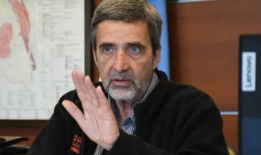 El ministro de Minería dijo que Gobierno respetará la decisión de los pueblos