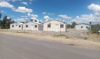 Gestión de Miguel Vega, módulos habitacionales: Se hizo todo mal, se engañó a la gente y nunca van a ser de los adjudicatarios