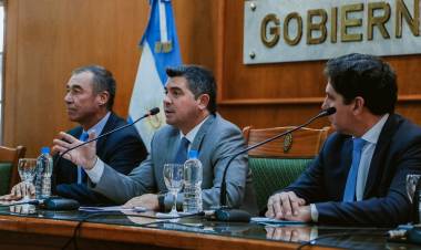 Orrego  presentó un programa de asistencia a Pymes y emprendedores por más de 4.000 millones de pesos