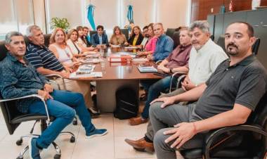 Paritaria docente: Gobierno de San Juan ofreció 11%, más bono de $35.000, Incentivo y Conectividad