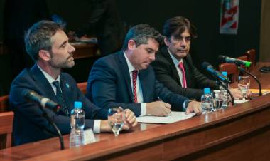 El Gobierno y CFI firmaron convenios por líneas de créditos de $4.000 millones para Pymes de la provincia