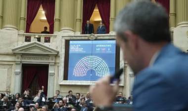 Finalmente, el Gobierno logró la sanción de la Ley Bases y el paquete fiscal y Milei inicia una nueva etapa de gestión