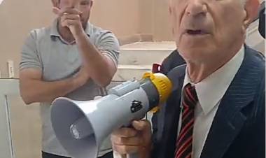 Fuerte reclamo del Sindicato Municipal en Angaco: “Destituyó ilegalmente a la Jefa de Personal y la mandó a una plaza a barrer y a regar…!!!