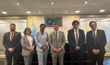 Orrego gestiona en Buenos Aires financiamiento para obras de infraestructura en San Juan