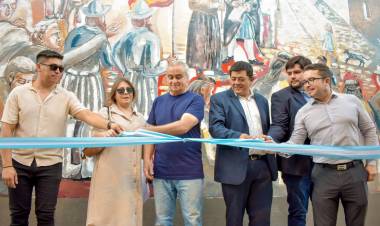 El Mural del Pasaje la Plaza: Homenaje a nuestra Fundación y Raíces
