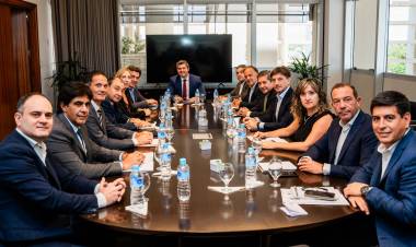 Reunión de gabinete encabezada por el gobernador Marcelo Orrego: Bajó línea sobre próximas acciones