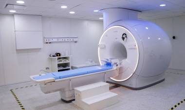 El resonador del Hospital Marcial Quiroga triplicó la cantidad de atención de pacientes