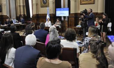 Ficha Limpia: el oficialismo y bloques dialoguistas lograron dictamen en el Senado