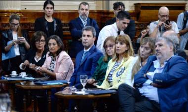 Uñac, Arrascaeta, Rojas, Ledesma, Manzur y Montenegro, los 6 senadores que no emitieron palabra durante las sesiones de 2024
