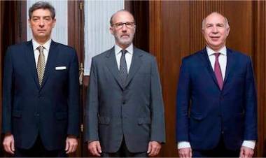 La Corte Suprema de Justicia de la Nación Rechazó el recurso extraordinario federal interpuesto por la defensa de Cristina Elizabet Fernández de Kirchner: Condenada y presa