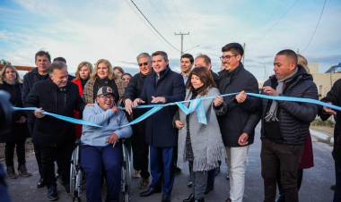 Orrego inauguró pavimentos en dos barrios de San Martín: “Son obras muy esperadas”