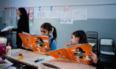 Educación entregó más de 50.000 libros a alumnos de primer a tercer grado