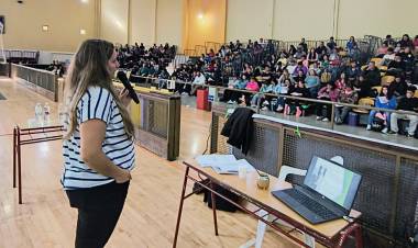 Salud dictó un curso de manipulación de alimentos en Jáchal