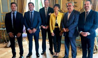 Francia y Banco Europeo ofrecen financiamiento clave para San Juan