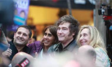 El Gobierno apuesta por un resultado decoroso este domingo y Milei define el reseteo de la gestión y el Gabinete