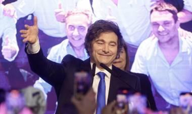 Javier Milei recibirá mañana en Casa Rosada a los diputados electos de La Libertad Avanza