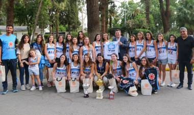 Orrego recibió a los "embajadores deportivos" sanjuaninos tras sus triunfos nacionales y mundiales