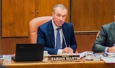 El gobernador Marcelo Orrego, tras analizar los desafíos del actual contexto nacional y provincial, ha solicitado al vicegobernador Fabián Martín que continúe al frente de la Vice gobernación de San Juan