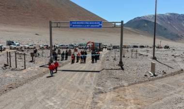 Paso Agua Negra: a una semana de su apertura circularon más de 800 personas