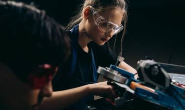 Más jóvenes y más oficios la nueva meta de Aprender, Trabajar y Producir 2026