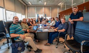 El Gobierno y gremios docentes participaron de una nueva reunión paritaria