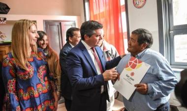 Gobierno trabaja en la agilización de escrituras de unas 12 mil familias sanjuaninas