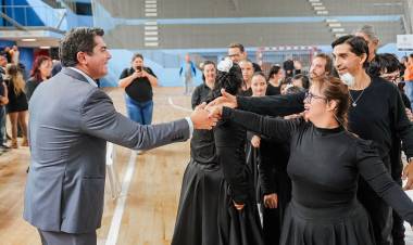 El gobernador participó de la apertura del Panamericano de Futsal de Sordos