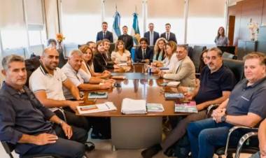 Paritaria Docente: UDAP y AMET aceptaron la oferta salarial del Gobierno y volverán a reunirse en noviembre