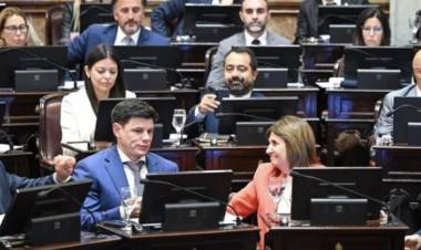 Nuevo aumento: Senadores cobrarán casi $12.000.000 desde agosto