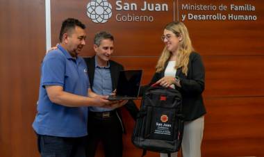 Refuerzan la innovación con la entrega de equipamiento informático a cooperativas