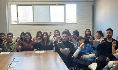 En el Festi Joven anunciarán los ganadores del Concurso Lengua de Señas