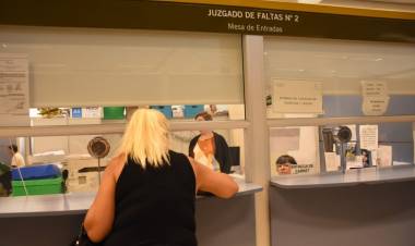 Qué conductas son contravenciones durante eventos públicos en San Juan