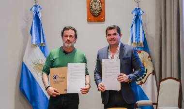 Orrego firmó un compromiso con una importante ONG en la que ratifica la lucha contra los consumos problemáticos en San Juan