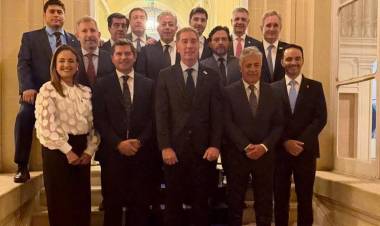 Con la presencia del Gobernador Orrego arrancó el Argentina Week en Francia