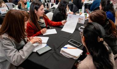 Modo Matemática avanza con talleres en la formación docente anual
