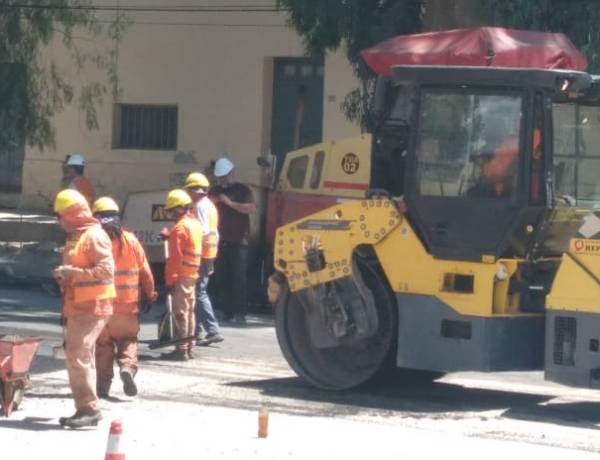 Pavimentación en Jáchal: Avanzan las obras en calles céntricas y en la Ruta Nº456, Eugenio Flores