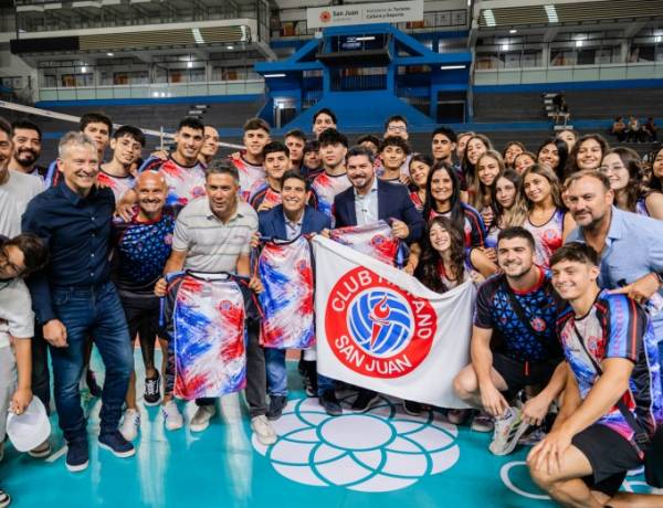 Orrego inauguró la Liga Federal de Vóley 2026 en San Juan y destacó al deporte como política de Estado