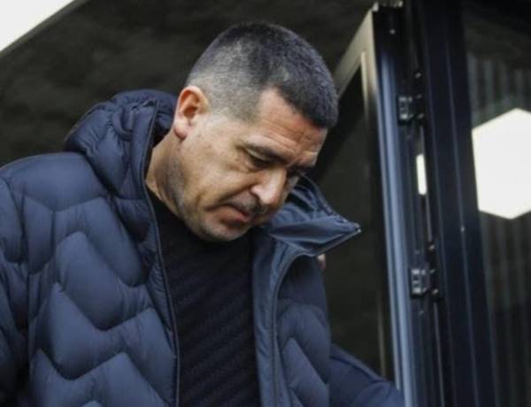 Denunciaron penalmente a Juan Román Riquelme por administración fraudulenta en Boca