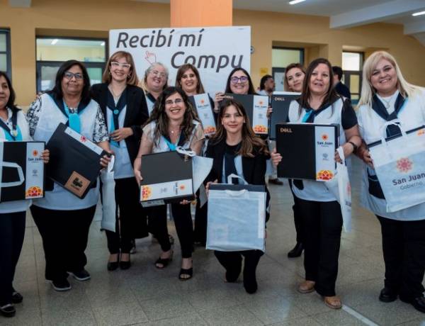 Notebooks de docentes: pasos para habilitar la licencia de la plataforma