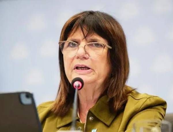 Reforma laboral: el Gobierno aceptó eliminar el artículo de las licencias médicas, tras la presión de los bloques aliados