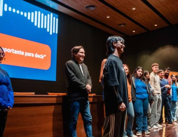 Más de 350 alumnos y docentes de escuelas técnicas se formaron en comunicación