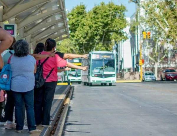Levantaron el paro de UTA y habrá servicio normal de colectivos en San Juan