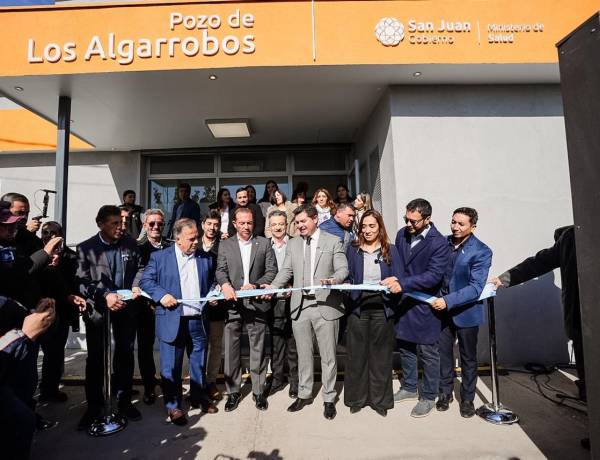 Orrego inauguró en Caucete la ampliación y remodelación de un centro de salud para dar más servicios y mejor atención