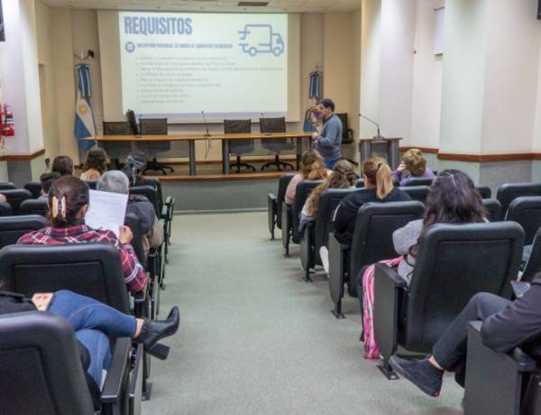 Emprendedores gastronómicos participaron de un ciclo de charlas para potenciar sus negocios